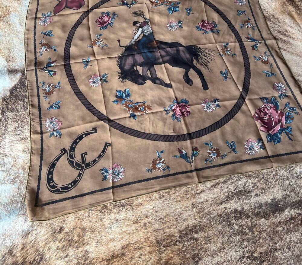 NEW TASHA POLIZZI women's axel scarf in beige multi